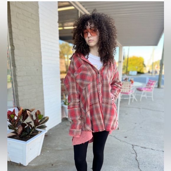 Oli and Hali mineral washed shacket - Picture 1 of 5